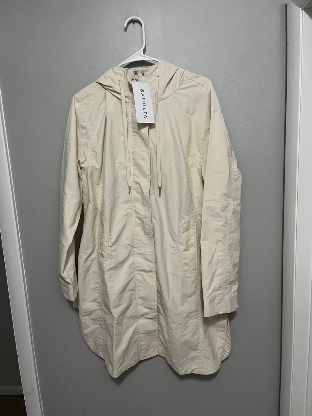 NWT Athleta Everywhere Anorak Cream Hooded Trench Coat